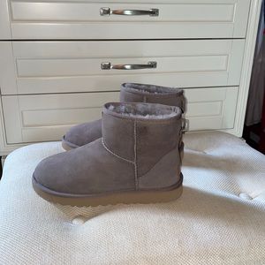Classic Ugg mini